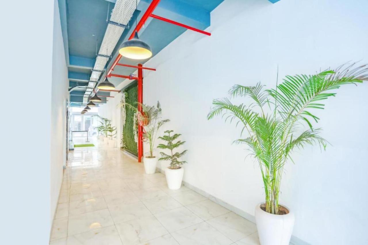 Hotel The Rasa At Vasundhara Ghaziabad Dış mekan fotoğraf